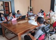 Perkuat Kemajuan Ekonomi Daerah Kanwil Kemenkum Sultra Gelar Harmonisasi Raperda Penanaman Modal Bersama Pemkab  Wakatobi
