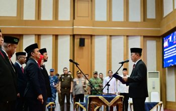 Gubernur Sultra Lantik Pejabat Pimpinan Tinggi dan Fungsional, Tegaskan Jabatan sebagai Amana